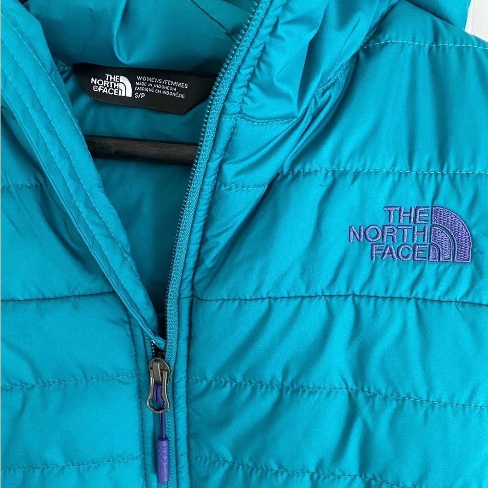 The North Face Puffer Vest  NEW!  With tags!  (See photos & details below)